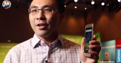 Moto G5 with Product Manager Richard Ho