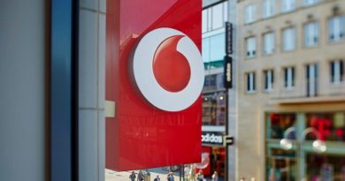 Vodafone customer numbers grow by 118,000 to 30.838 million