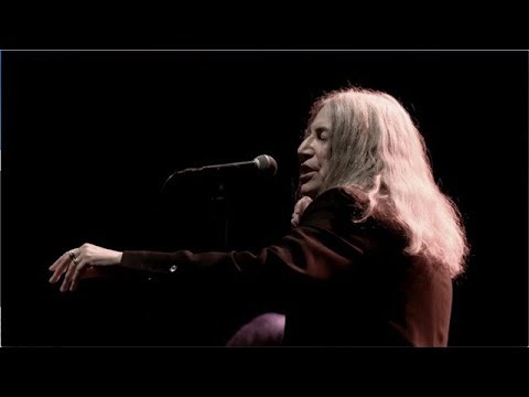 Apple Music — Horses: Patti Smith and her Band  — Apple