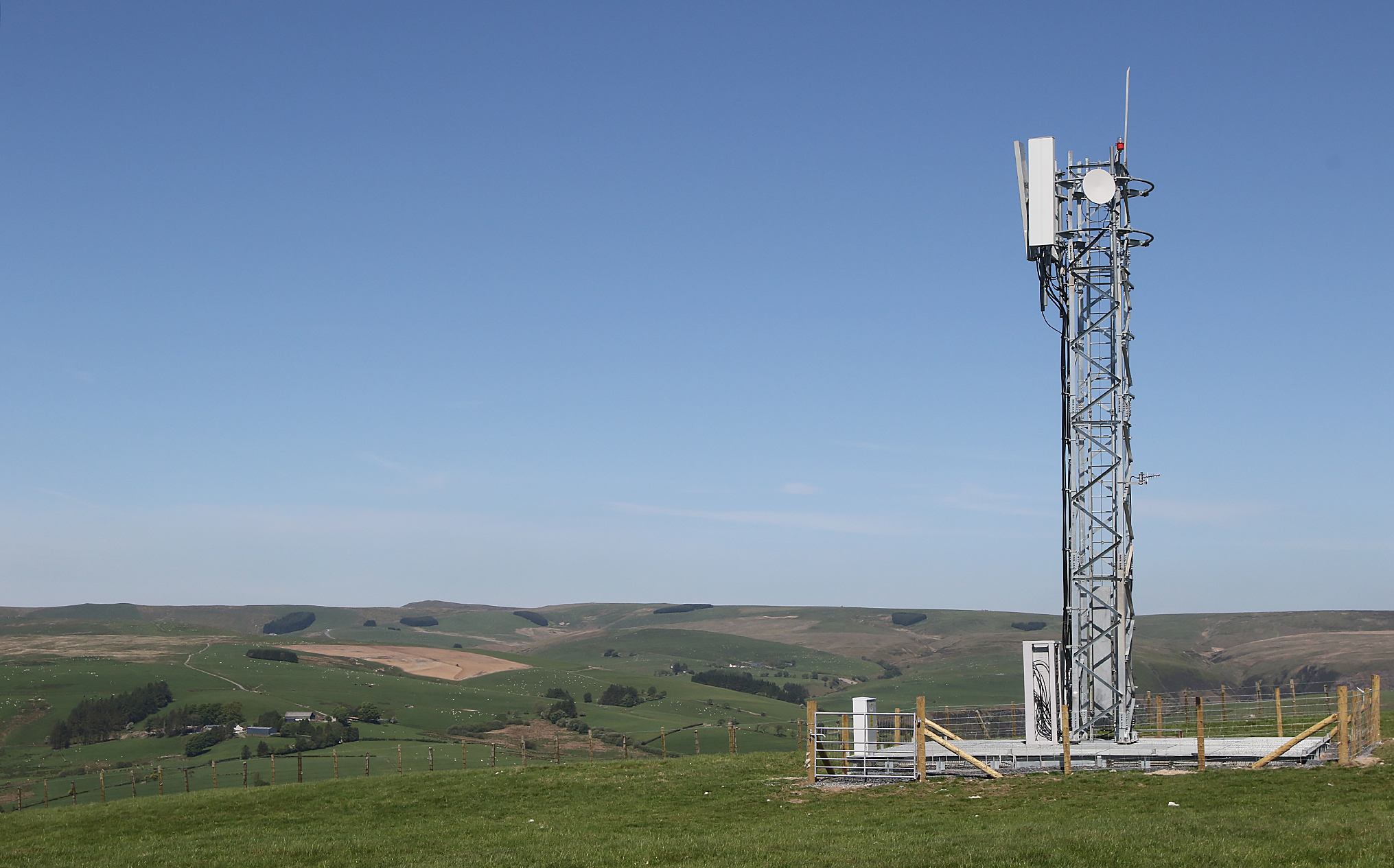 O2 brings 4G to 24 rural communities in Wales