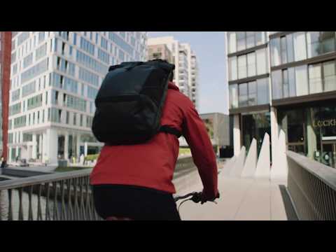 Lenovo 15.6" Commuter Backpack Lifestyle Tour