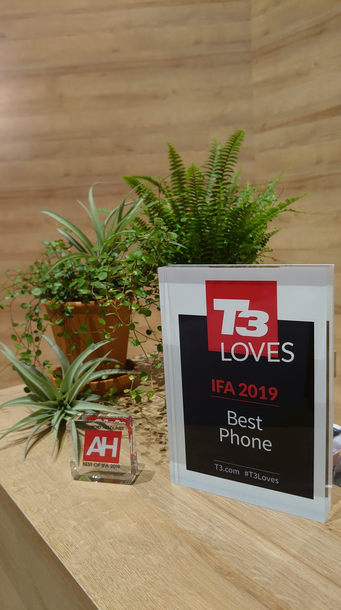 “IFA 2019 Best Phone Award” – and many others!
