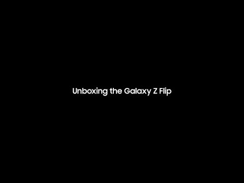 Unboxing the Galaxy Z Flip | Samsung
